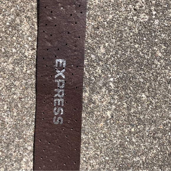 Vintage NYC Leather Belt with Silver Hardware Size: L - Picture 9 of 11